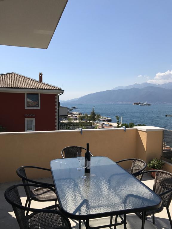 Franovic Apartments Tivat Exterior foto