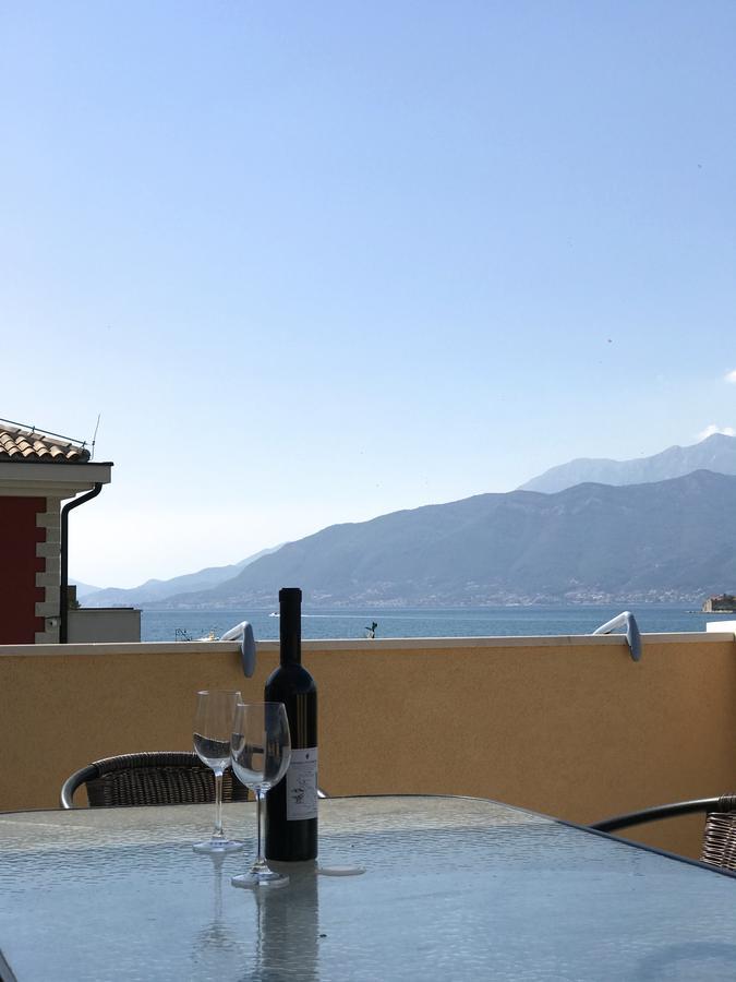 Franovic Apartments Tivat Exterior foto